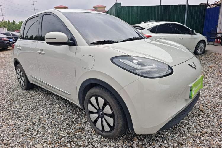 Used Wuling Bingo 2024 333 km Enjoyment Version Front Right 45 Deg
