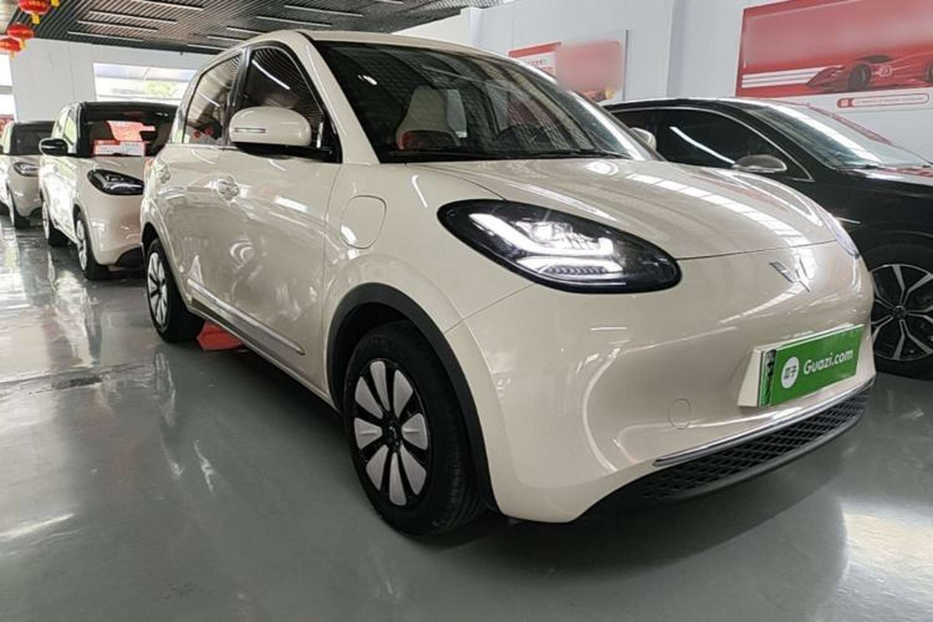Used Wuling Bingo 2024 333 km Enjoyment Version Front Right 45 Deg