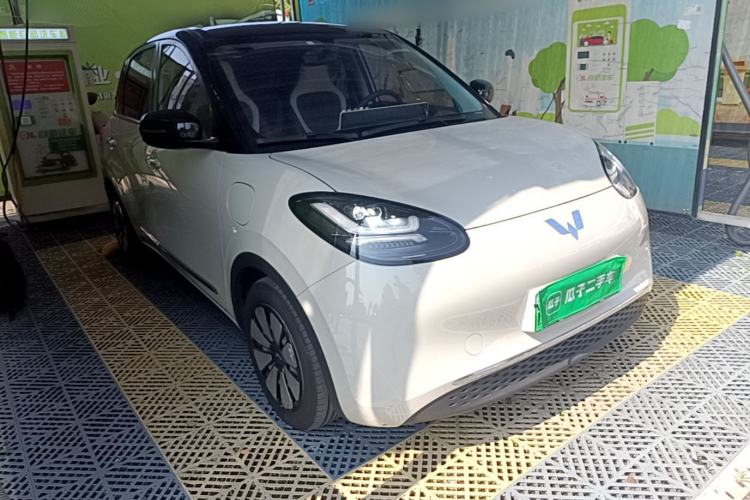 Used Wuling Bingo 2024 333 km Lingxi Connected Version Front Right 45 Deg