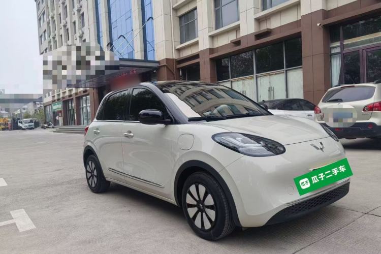 Used Wuling Bingo 2024 333 km Lingxi Connected Version Front Right 45 Deg