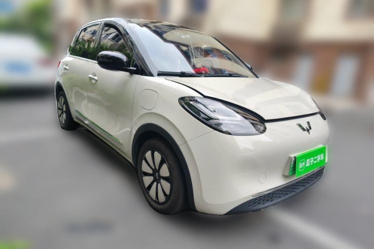 Used Wuling Bingo 2024 333 km Lingxi Connected Version Front Right 45 Deg