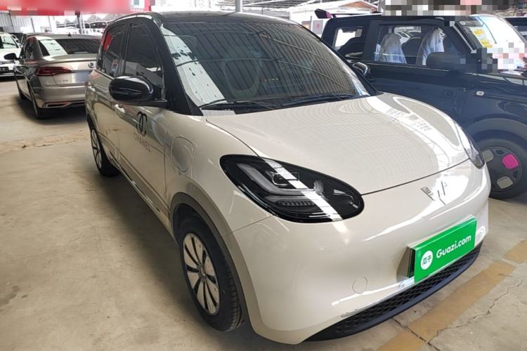 Used Wuling Bingo 2024 333 km Enjoyment Version Front Right 45 Deg
