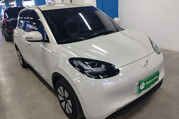 Used Wuling Bingo 2024 333 km Enjoyment Version Front Right 45 Deg