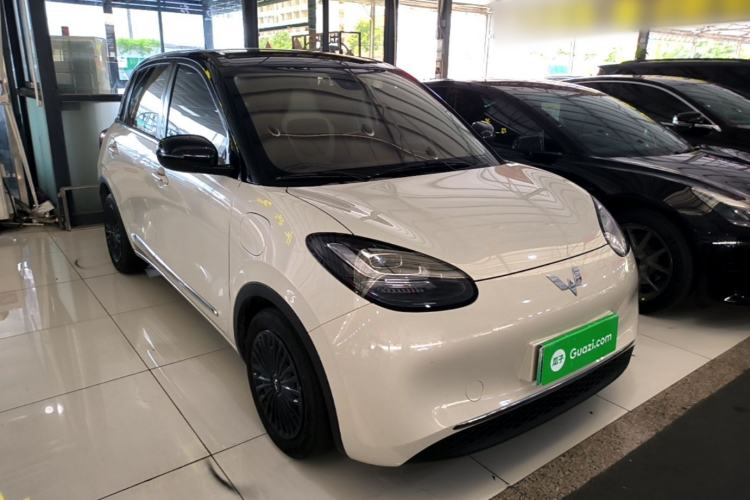 Used Wuling Bingo 2024 333 km Enjoyment Version Front Right 45 Deg
