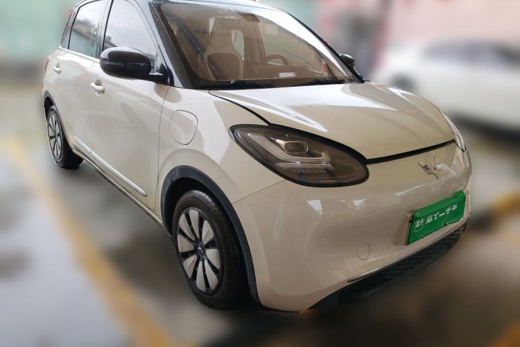Used Wuling Bingo 2024 333 km Enjoyment Version Front Right 45 Deg