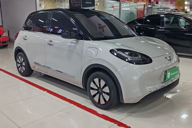 Used Wuling Bingo 2024 333 km Enjoyment Version Front Right 45 Deg