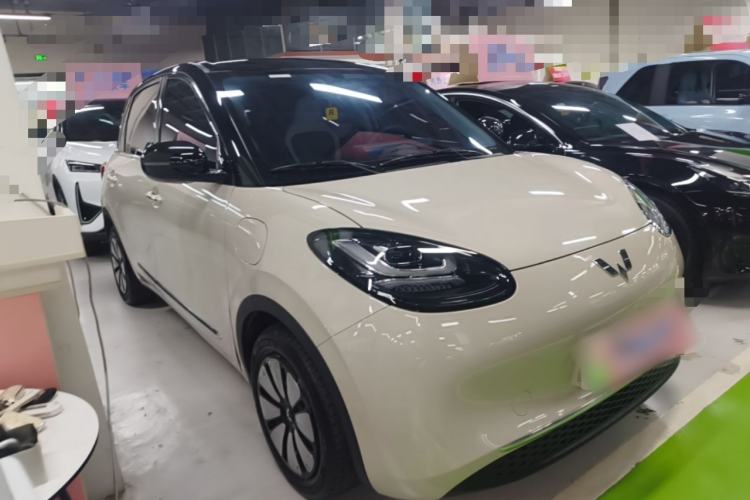 Used Wuling Bingo 2024 333 km Enjoyment Version Front Right 45 Deg