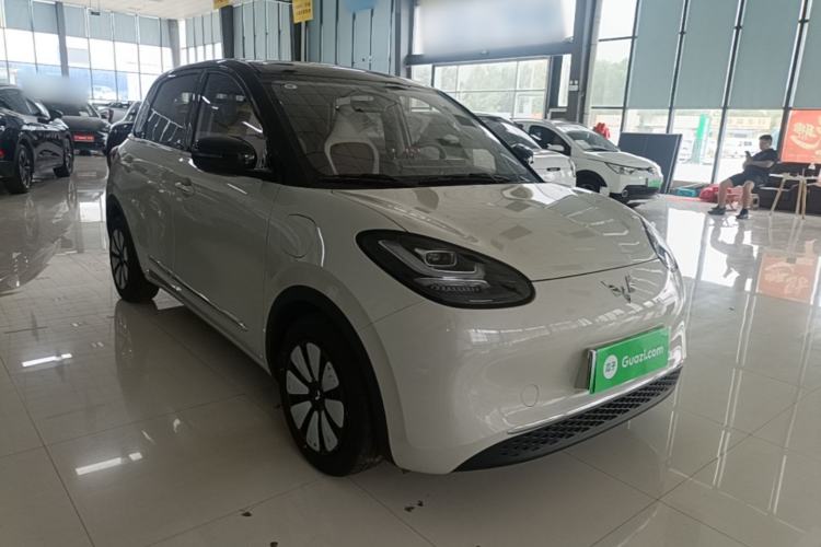 Used Wuling Bingo 2024 333 km Enjoyment Version Front Right 45 Deg