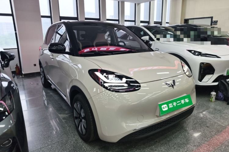 Used Wuling Bingo 2024 333 km Enjoyment Version Front Right 45 Deg