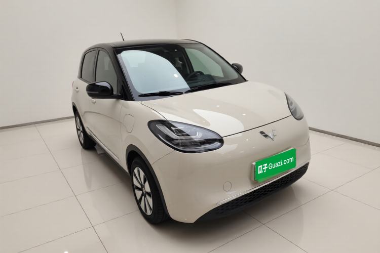Used Wuling Bingo 2024 333 km Enjoyment Version Front Right 45 Deg