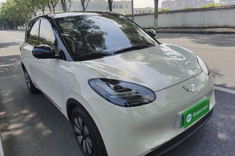 Used Wuling Bingo 2024 333 km Enjoyment Version Front Right 45 Deg