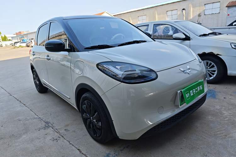 Used Wuling Bingo 2024 333 km Enjoyment Version Front Right 45 Deg