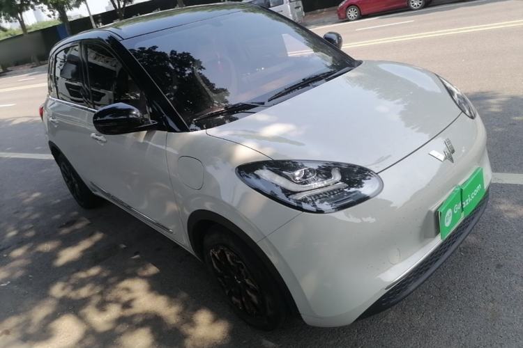 Used Wuling Bingo 2024 333 km Enjoyment Version Front Right 45 Deg