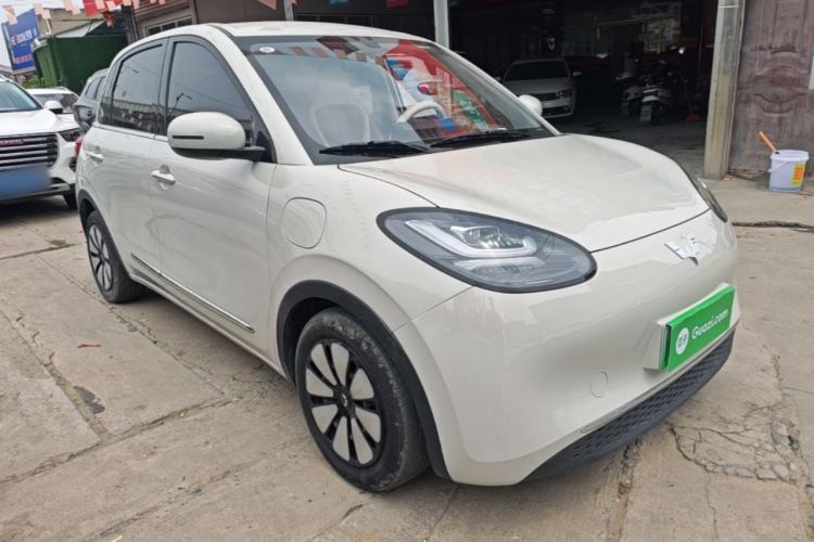 Used Wuling Bingo 2024 333 km Enjoyment Version Front Right 45 Deg