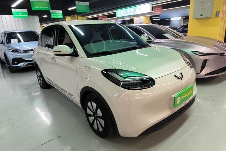 Used Wuling Bingo 2024 333 km Enjoyment Version Front Right 45 Deg