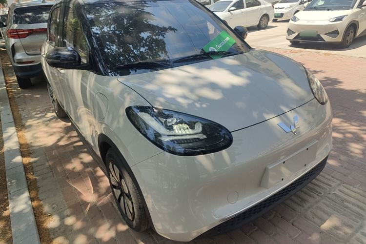 Used Wuling Bingo 2024 333 km Enjoyment Version Front Right 45 Deg