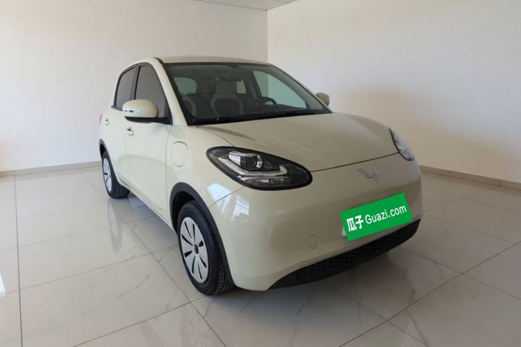 Used Wuling Bingo 2024 203km Light Edition Front Right 45 Deg