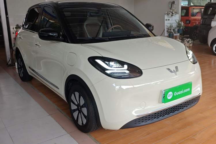 Used Wuling Bingo 2024 333 km Lingxi Connected Version Front Right 45 Deg