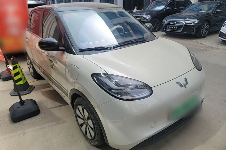 Used Wuling Bingo 2024 333 km Lingxi Connected Version Front Right 45 Deg