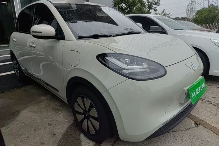 Used Wuling Bingo 2024 333 km Enjoyment Version Front Right 45 Deg