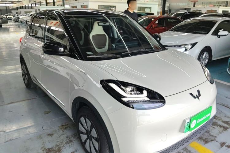 Used Wuling Bingo 2024 333 km Enjoyment Version Front Right 45 Deg