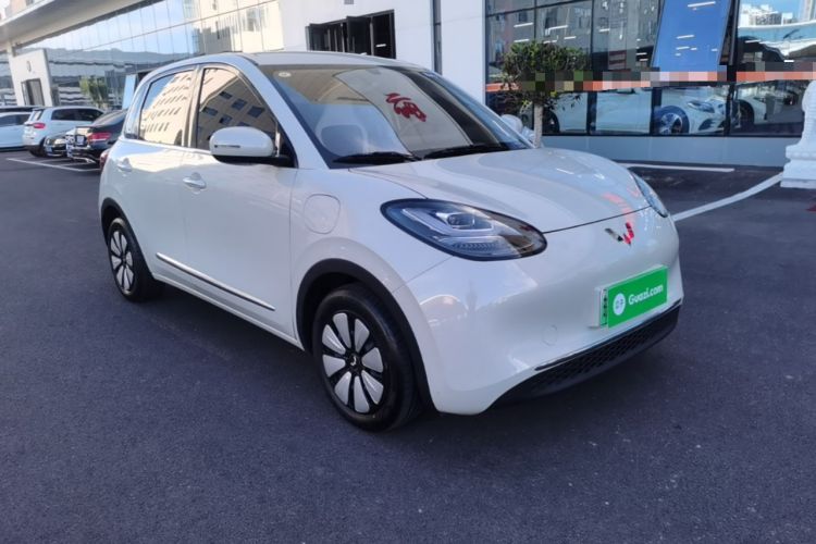 Used Wuling Bingo 2024 333 km Enjoyment Version Front Right 45 Deg
