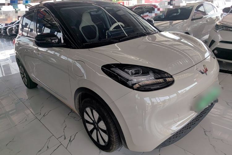 Used Wuling Bingo 2024 333 km Lingxi Connected Version Front Right 45 Deg