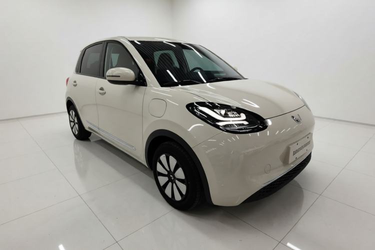 Used Wuling Bingo 2024 333 km Enjoyment Version Front Right 45 Deg