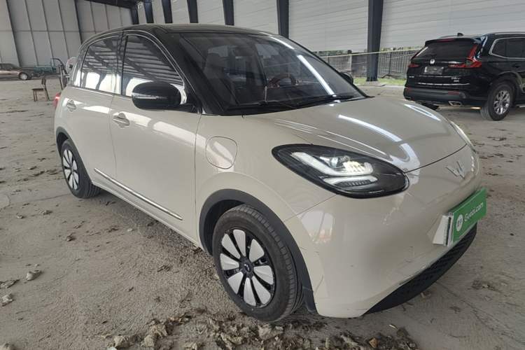 Used Wuling Bingo 2024 333 km Enjoyment Version Front Right 45 Deg