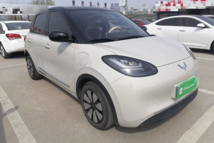 Used Wuling Bingo 2024 333 km Enjoyment Version Front Right 45 Deg