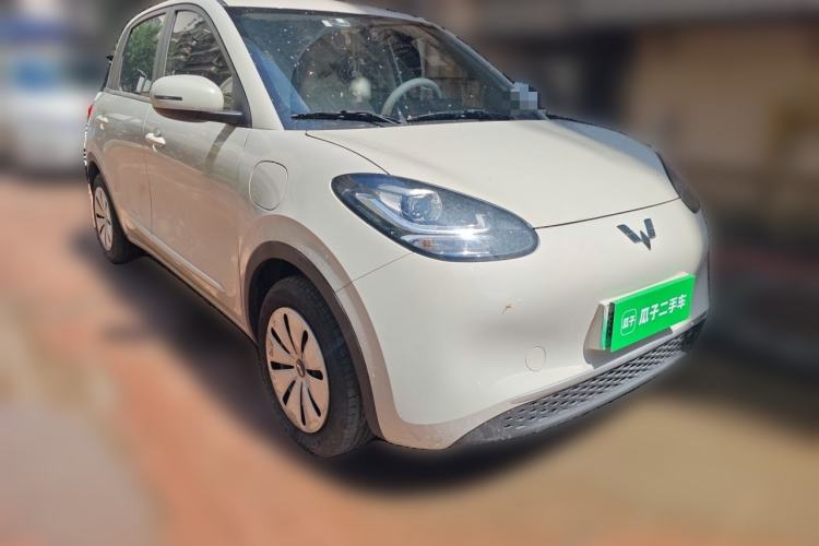 Used Wuling Bingo 2024 203km Light Edition Front Right 45 Deg