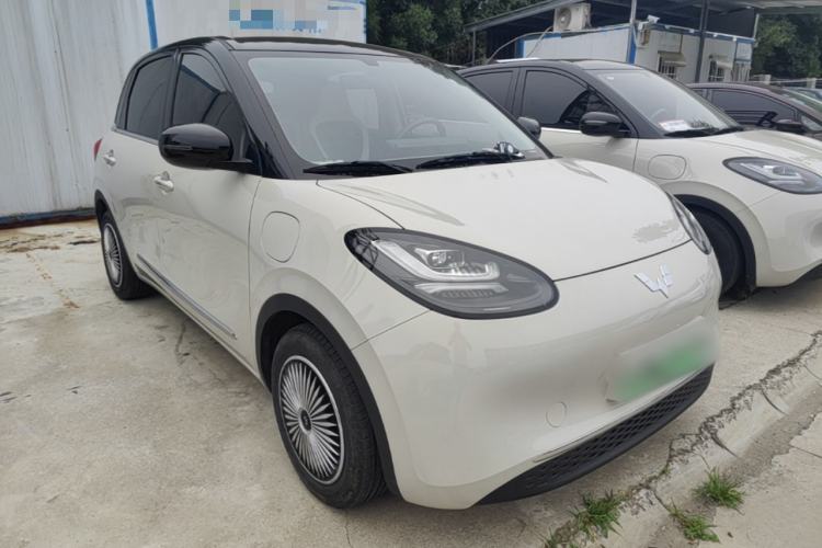 Used Wuling Bingo 2024 333 km Enjoyment Version Front Right 45 Deg