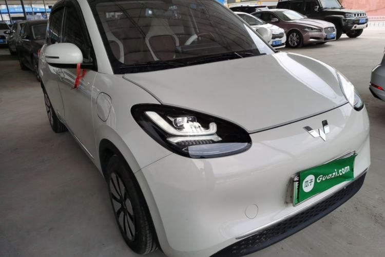 Used Wuling Bingo 2024 333 km Enjoyment Version Front Right 45 Deg