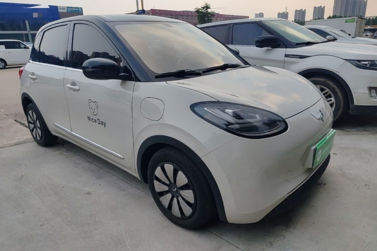 Used Wuling Bingo 2024 333 km Enjoyment Version Front Right 45 Deg