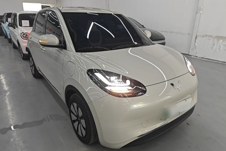 Used Wuling Bingo 2024 333 km Enjoyment Version Front Right 45 Deg