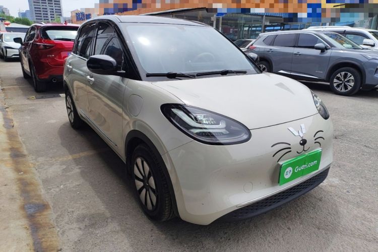 Used Wuling Bingo 2024 333 km Enjoyment Version Front Right 45 Deg