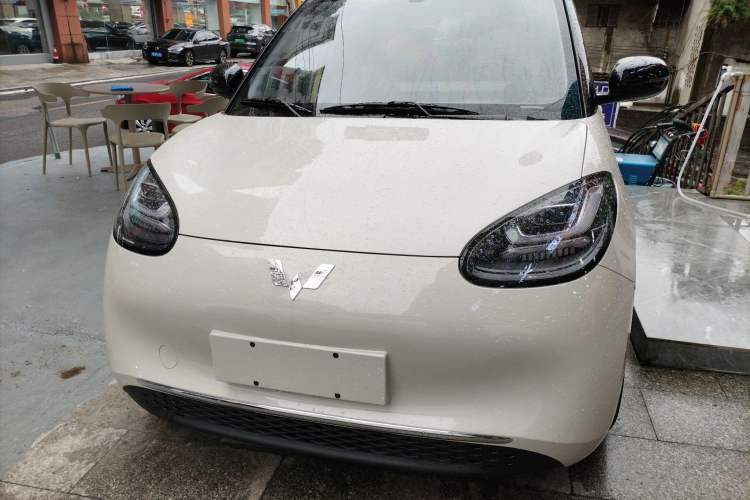 Used Wuling Bingo 2024 333 km Enjoyment Version Front