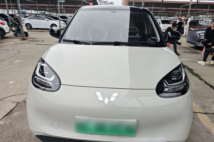 Used Wuling Bingo 2024 203km Light Edition Front