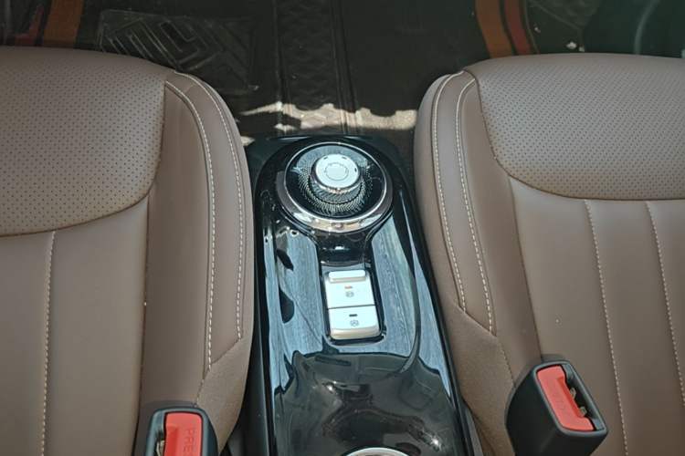 Used Wuling Bingo 2024 333 km Enjoyment Version Gear Lever