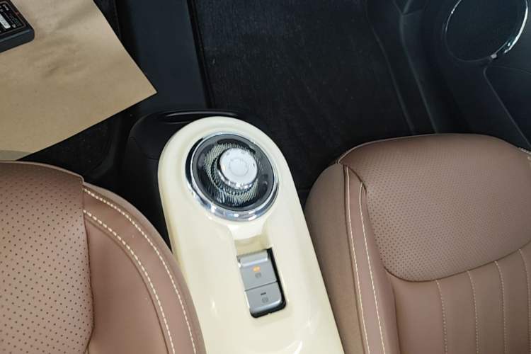 Used Wuling Bingo 2024 333 km Enjoyment Version Gear Lever