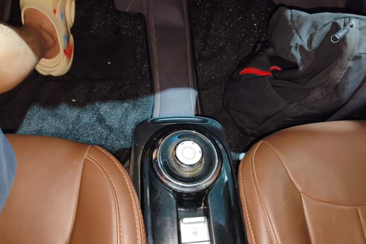Used Wuling Bingo 2024 333 km Lingxi Connected Version Gear Lever
