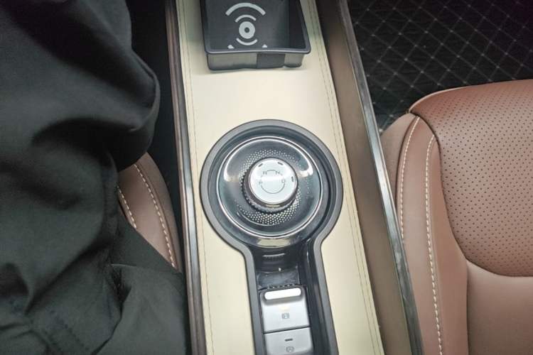 Used Wuling Bingo 2024 333 km Enjoyment Version Gear Lever