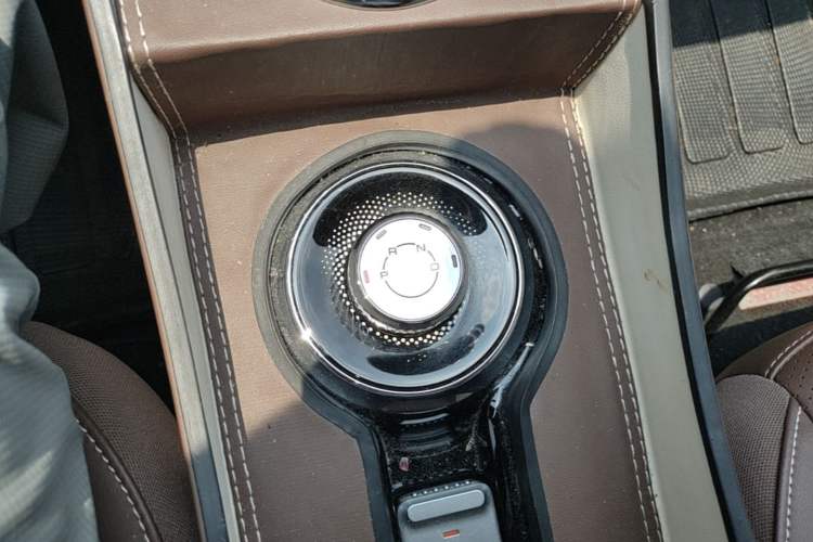 Used Wuling Bingo 2024 333 km Enjoyment Version Gear Lever