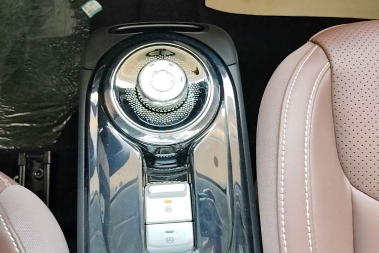 Used Wuling Bingo 2024 333 km Enjoyment Version Gear Lever
