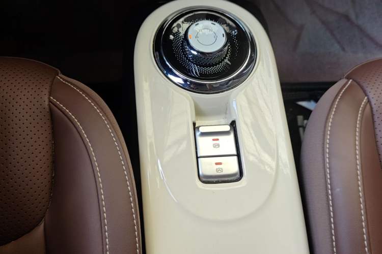 Used Wuling Bingo 2024 333 km Enjoyment Version Gear Lever