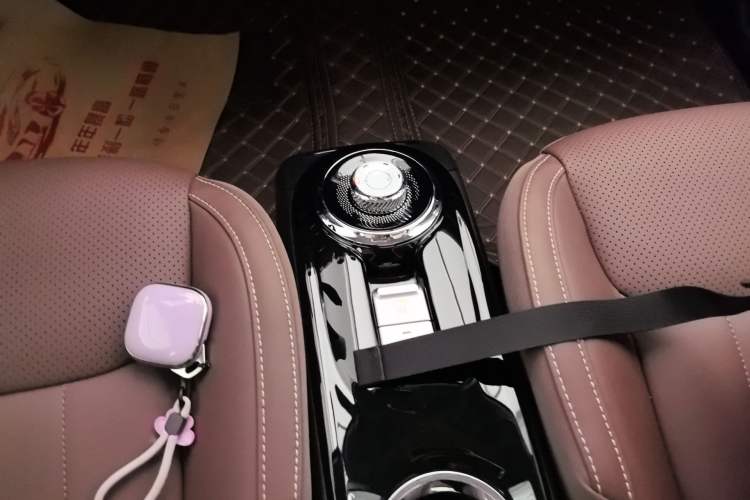 Used Wuling Bingo 2024 333 km Enjoyment Version Gear Lever