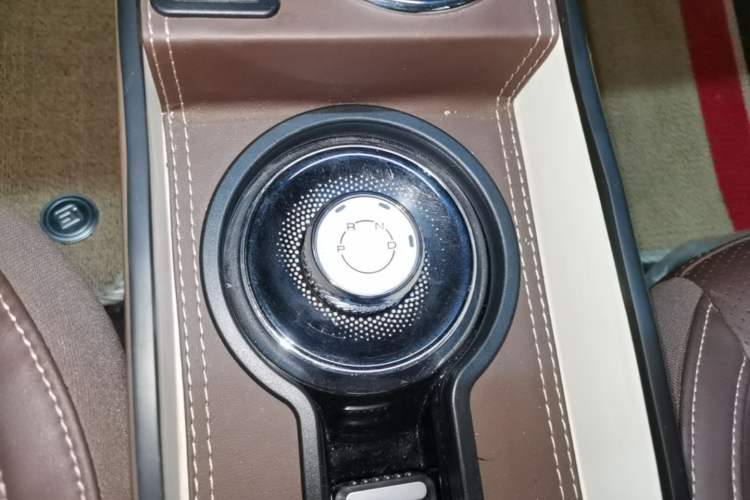 Used Wuling Bingo 2024 333 km Enjoyment Version Gear Lever