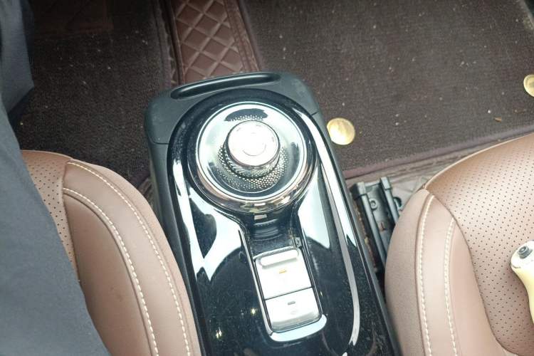 Used Wuling Bingo 2024 333 km Enjoyment Version Gear Lever