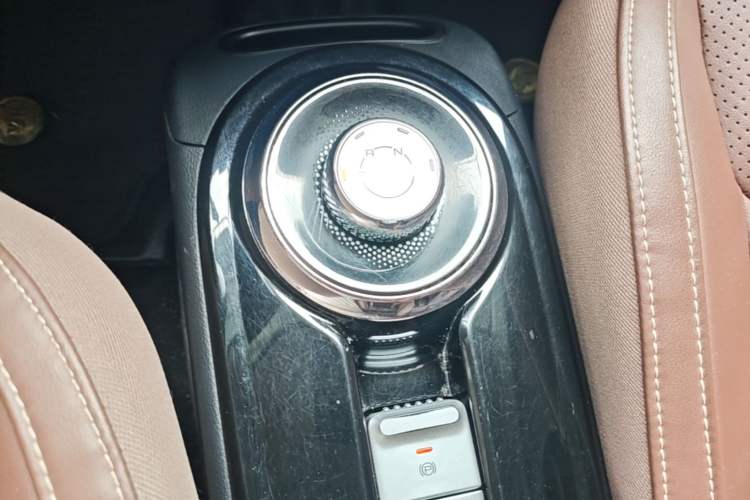 Used Wuling Bingo 2024 333 km Enjoyment Version Gear Lever