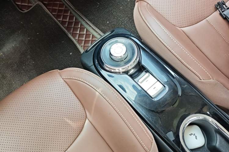 Used Wuling Bingo 2024 333 km Enjoyment Version Gear Lever